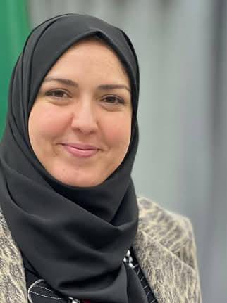 الأستاذة: بن التومي سارة